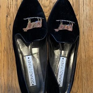 Dressy Donald J. Pliner black velvet flats with cow design (yes cows!) size 7.5